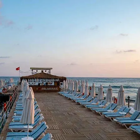 Palmeras Ultra 5* Konaklı