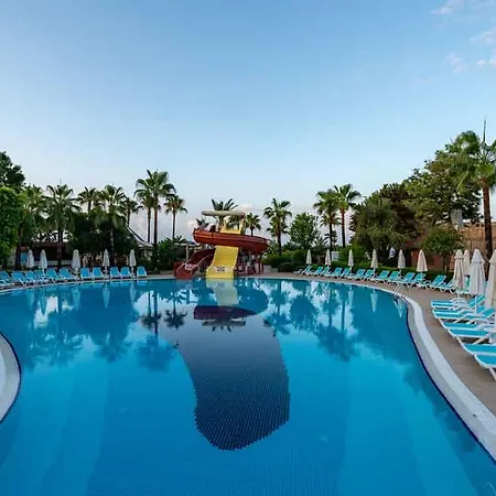 Otel Palmeras Ultra Konaklı