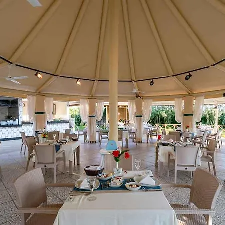 Otel Palmeras Ultra 5*