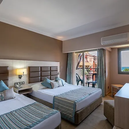 Palmeras Ultra Otel 5*